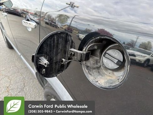 Used 2008 Saturn Vue XE image 10