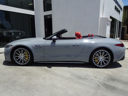 Used 2022 Mercedes-Benz SL 63 AMG 4MATIC image 4