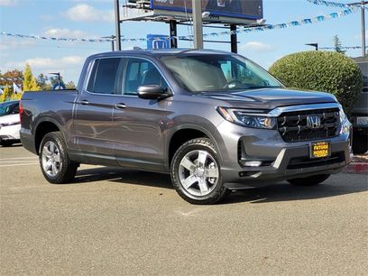 New 2025 Honda Ridgeline RTL