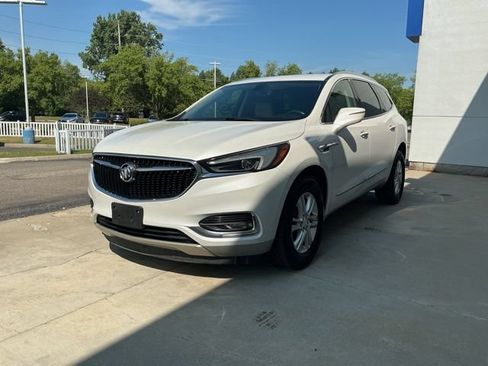 Used 2019 Buick Enclave Essence w/ Trailering Package, 5000 lbs. AWD/4WD image 5