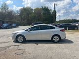 Used 2017 Kia Forte LX image 5