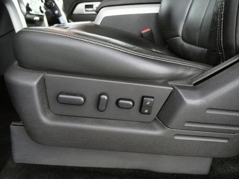 Used 2014 Ford F150 FX4 w/ Equipment Group 402A Luxury AWD/4WD image 19