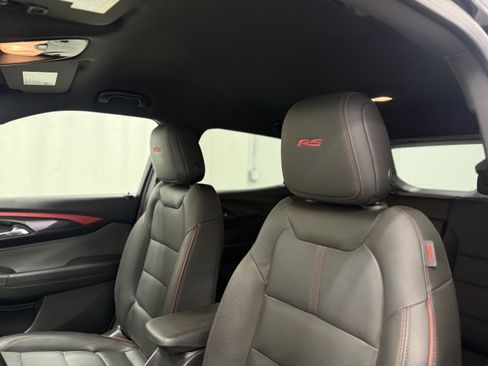 Used 2025 Chevrolet TrailBlazer RS w/ Convenience Package image 16