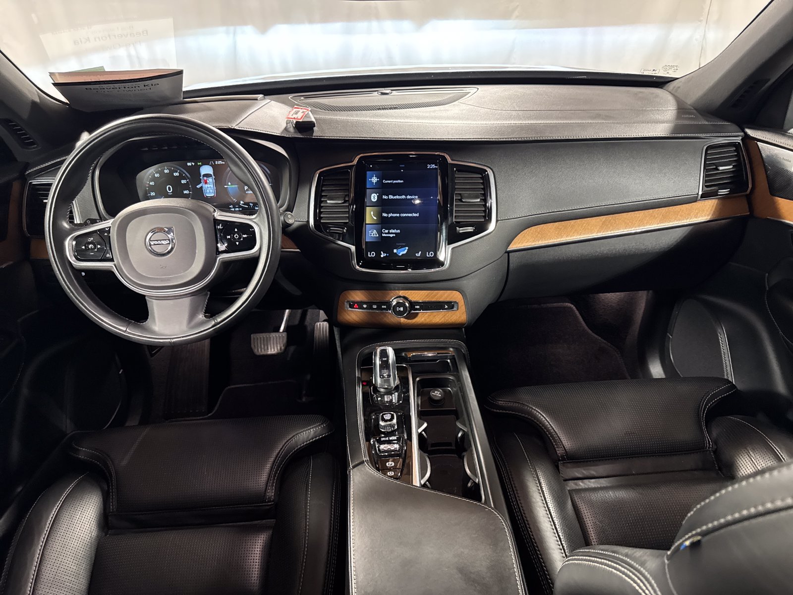 Used 2019 Volvo XC90 T8 Inscription w/ Advanced Package AWD/4WD image 4