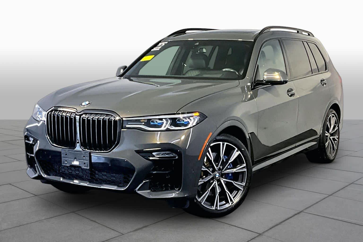 Used 2022 BMW X7 M50i w/ Dynamic Handling Package AWD/4WD image 2