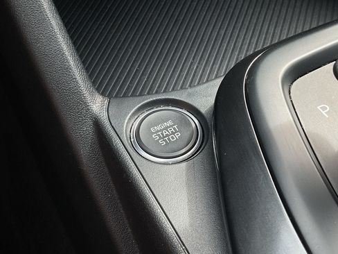 Used 2025 Kia K4 FWD image 21