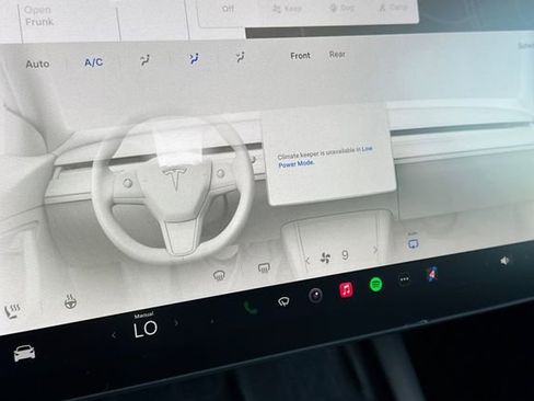 Used 2021 Tesla Model Y Long Range image 27