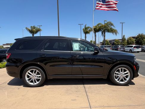 Used 2024 Dodge Durango GT RWD image 4
