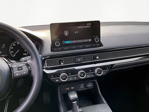 Used 2022 Honda Civic EX image 10
