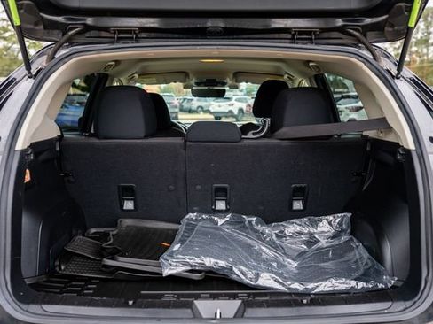 Certified 2023 Subaru Crosstrek 2.0i image 19