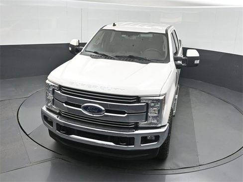 Used 2019 Ford F250 Lariat w/ Lariat Value Package image 34