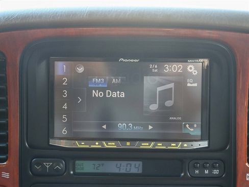 Used 2000 Lexus LX 470 4WD image 17