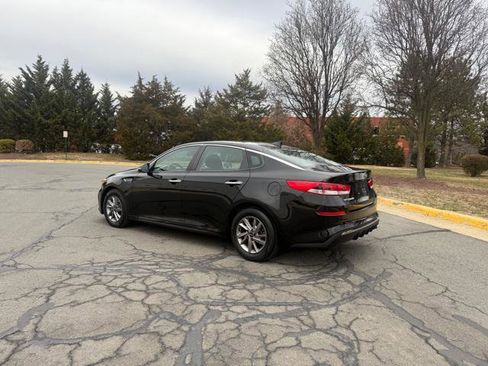 Used 2020 Kia Optima LX image 3