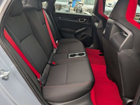Used 2023 Honda Civic Type R image 13