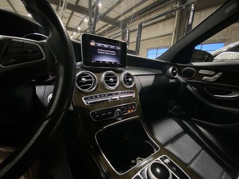 Certified 2018 Mercedes-Benz C 300 Sedan image 8