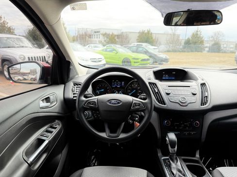 Used 2018 Ford Escape SE image 33