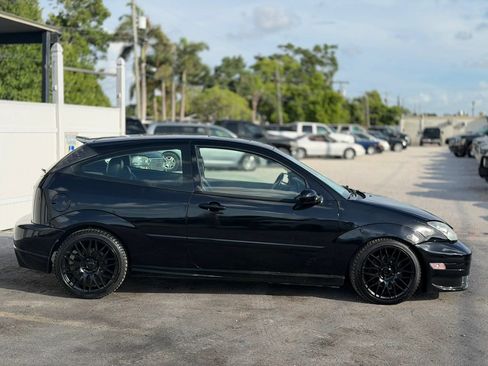 Used 2003 Ford Focus SVT FWD image 5
