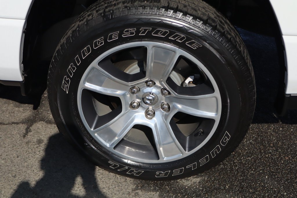 Used 2025 RAM 1500 Tradesman AWD/4WD image 13