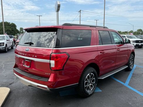 Used 2022 Ford Expedition Max XLT AWD/4WD image 4