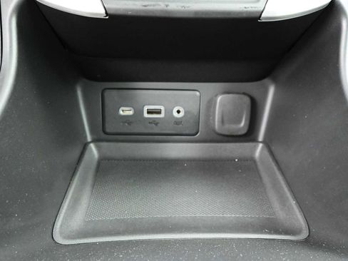 Used 2023 GMC Terrain SLE w/ Driver Convenience Package AWD/4WD image 19