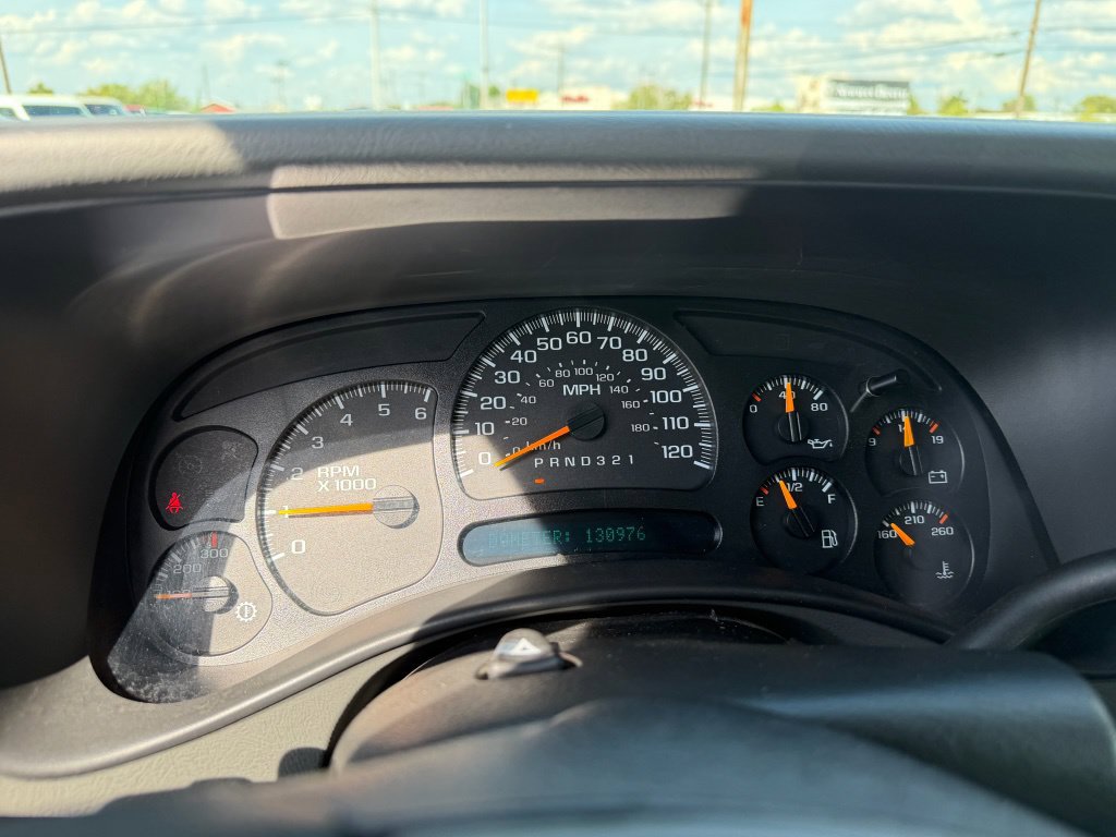 Used 2006 Chevrolet Silverado 2500 LT w/ Onstar Plus Package RWD image 12