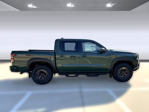 New 2026 Nissan Frontier PRO-4X w/ Pro-4x Convenience Package image 8