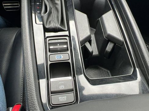 Used 2023 Honda Accord Sport image 43