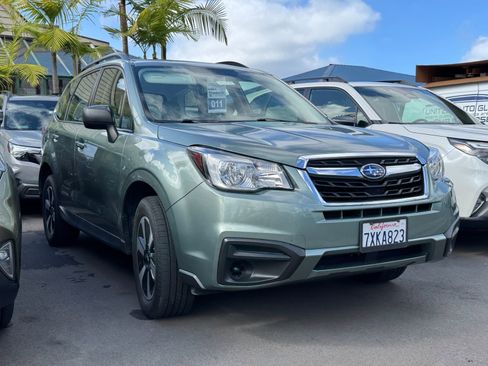Used 2017 Subaru Forester 2.5i w/ Alloy Wheel Package image 2