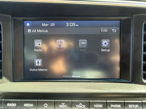 Used 2020 Hyundai Elantra Value Edition w/ Winter Weather Package image 49