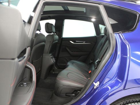 Used 2022 Maserati Levante GT image 38