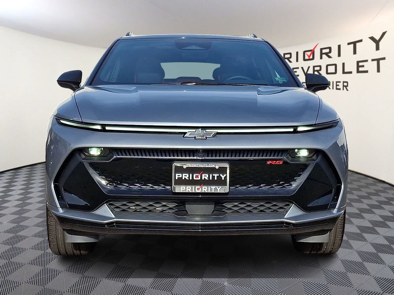 New 2026 Chevrolet Equinox EV RS w/ Convenience Package II AWD/4WD image 2