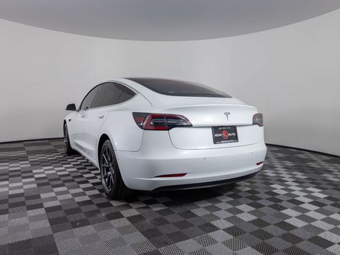 Used 2018 Tesla Model 3 Long Range image 5