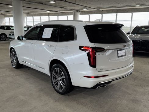 Used 2023 Cadillac XT6 Premium Luxury AWD/4WD image 6