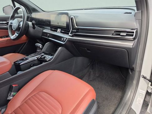 Used 2024 Kia Sportage SX image 22