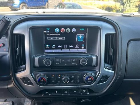 Used 2019 GMC Sierra 2500 SLT w/ Duramax Plus Package AWD/4WD image 14