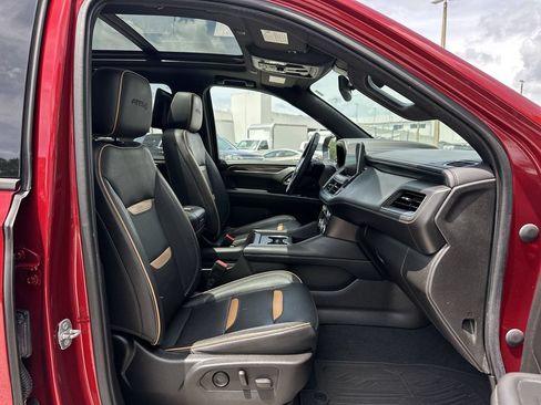 Certified 2021 GMC Yukon XL AT4 w/ AT4 Premium Package AWD/4WD image 28