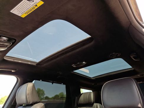 Used 2024 Hyundai Palisade Calligraphy image 15