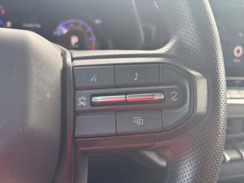 Used 2024 Chevrolet Colorado Trail Boss w/ Advanced Trailering Package AWD/4WD image 15