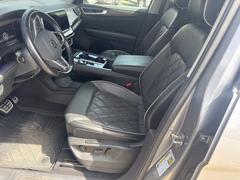 Used 2024 Volkswagen Atlas SEL Premium R-Line AWD/4WD image 27