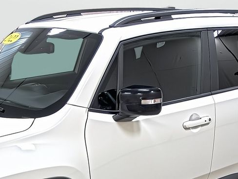 Used 2022 Jeep Renegade Altitude w/ Convenience Group AWD/4WD image 8