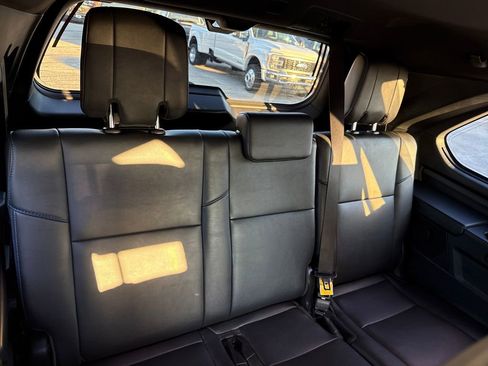 Used 2024 Toyota Sequoia Platinum image 26