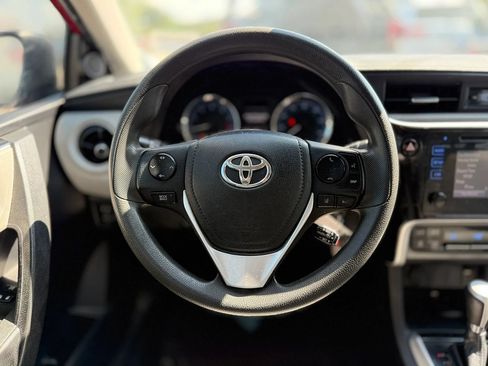 Used 2019 Toyota Corolla LE FWD image 24