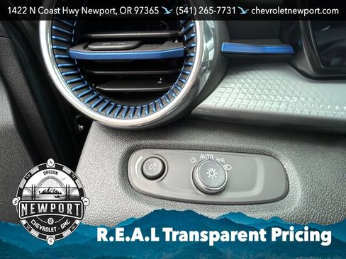 New 2026 Chevrolet Trax LT w/ LT Convenience Package FWD image 14