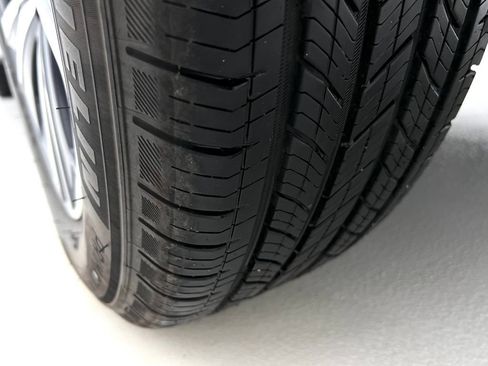 Used 2025 Lexus RX 350 Premium w/ Accessory Package image 27