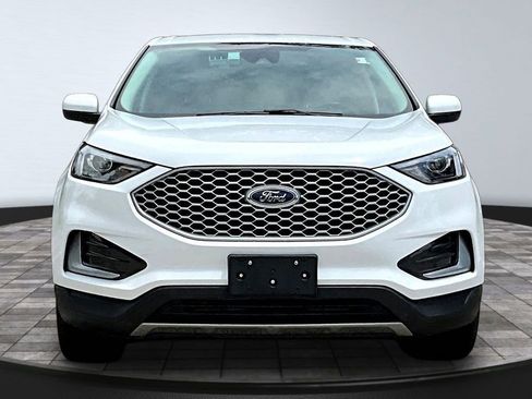 Used 2024 Ford Edge SEL AWD/4WD image 2