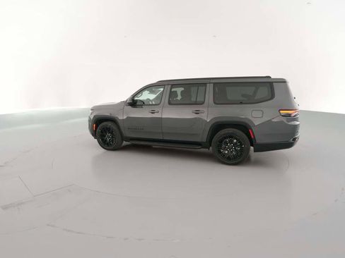 New 2025 Jeep Wagoneer L Series II w/ Premium Group I image 7