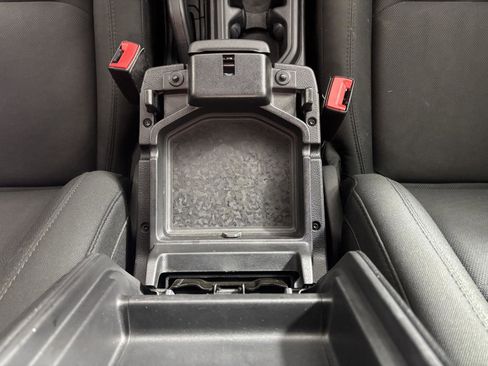 Used 2019 Jeep Wrangler Unlimited Sport AWD/4WD image 33