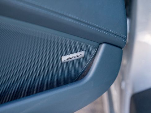 Used 2017 Porsche 911 Carrera image 11