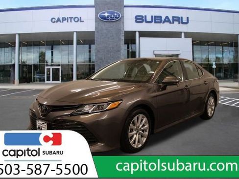 Used 2020 Toyota Camry LE FWD image 6