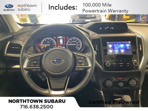 Used 2023 Subaru Forester Premium image 3